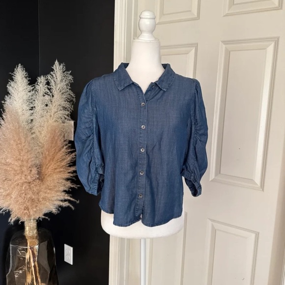 Splendid Puff Sleeve Denim Button Down Shirt 
size Small - Picture 2 of 12